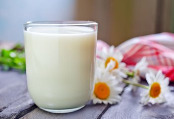 秋季养生吃什么 秋季吃这些补水润肺保健康