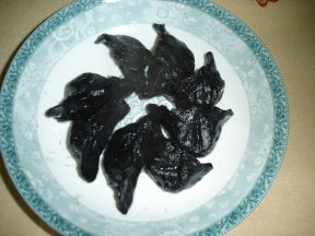 养生黑饺子