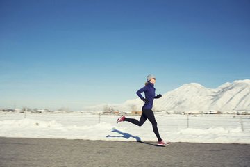 冬季户外跑步该怎样坚持 这几点你必须注意!